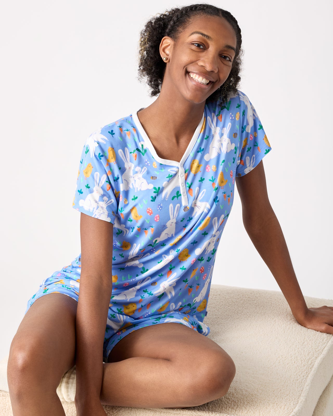 Bunny Patch Women's Short Sleeve Pajama Top - Image 3