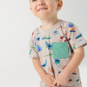 Nature Notes Relaxed Pocket Tee