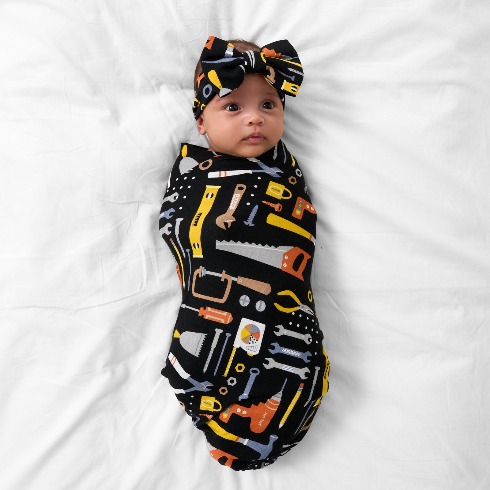 Little Builders Swaddle & Luxe Bow Headband Set