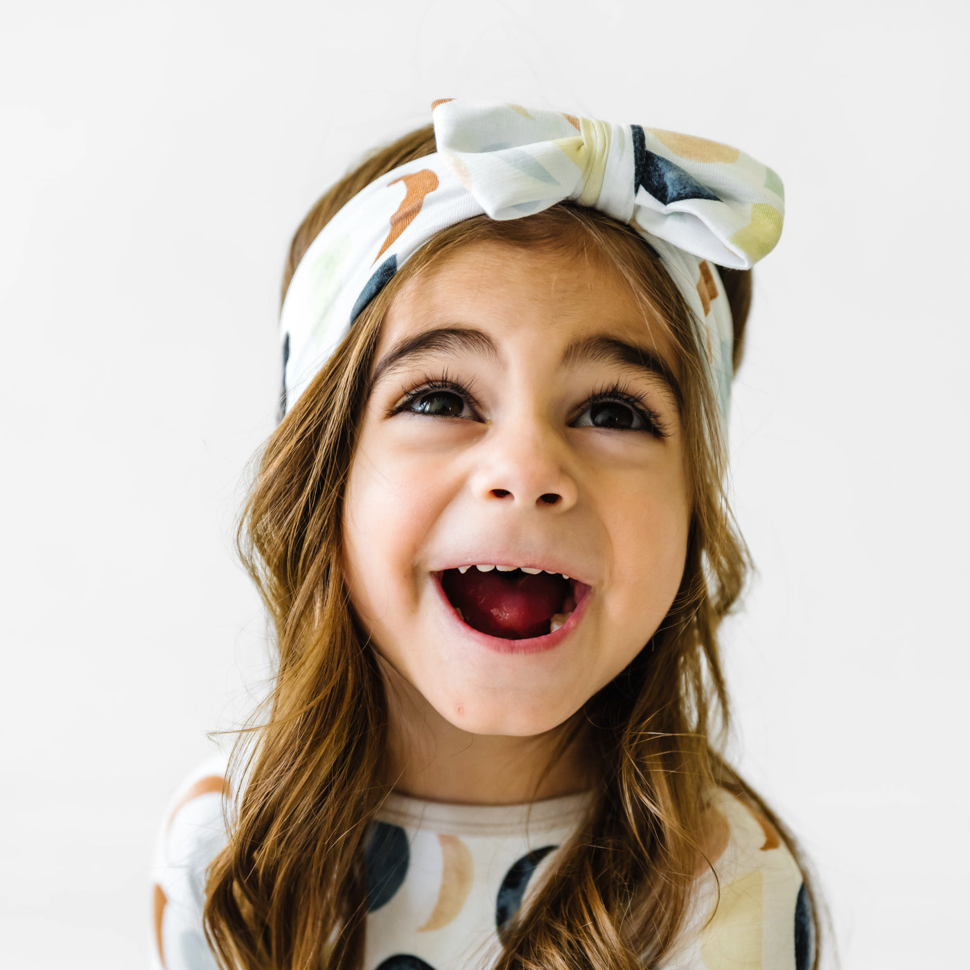 Luna Neutral Luxe Bow Headband - Image 3